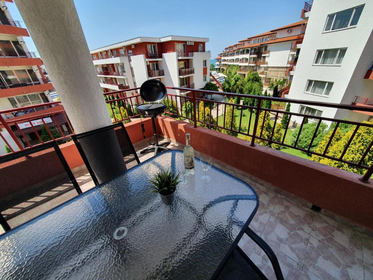 Apartmán TTT Burgas Esterno foto